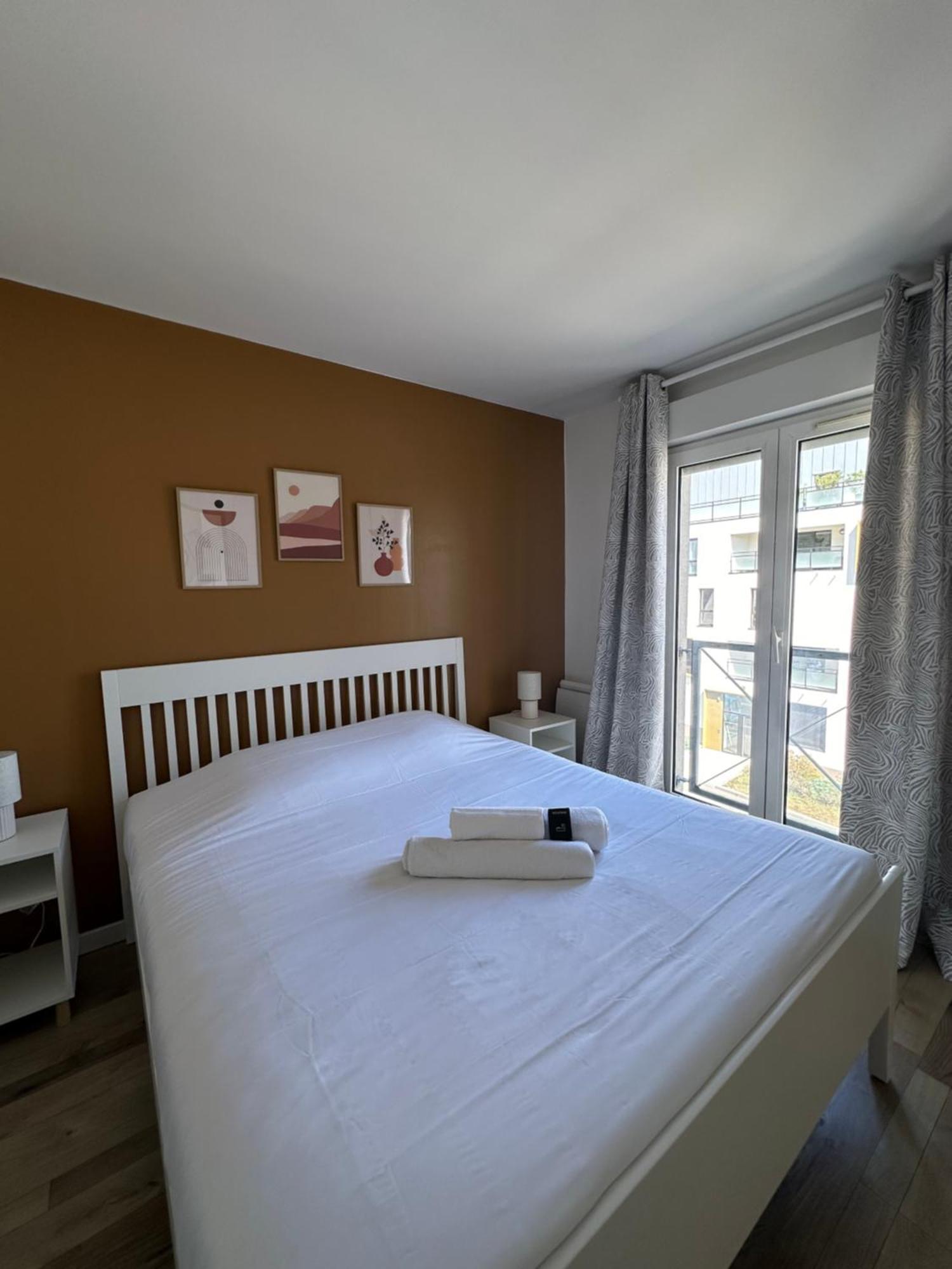 Le Reflet De Chartres Apartment Exterior foto